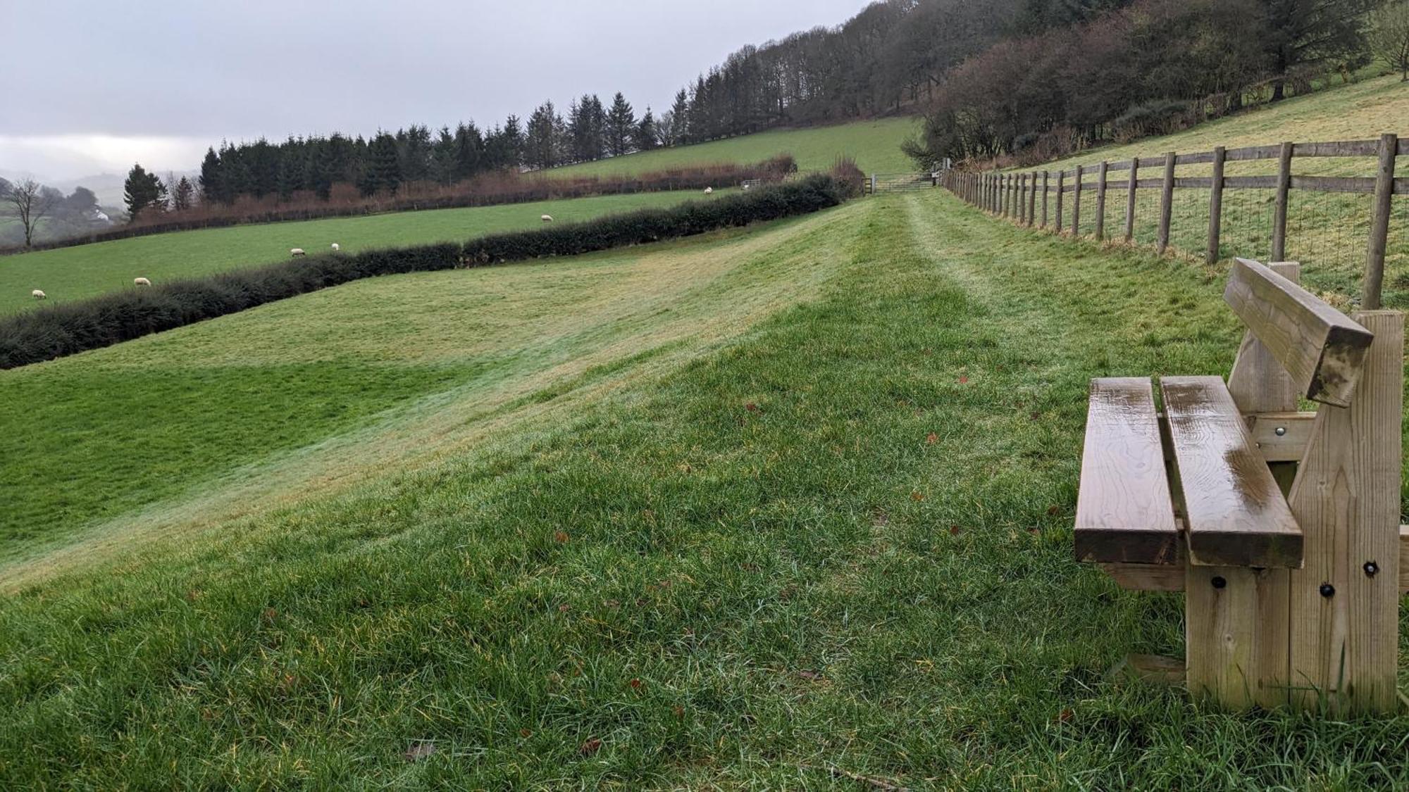 Vale Farm Cottages 布雷肯 外观 照片