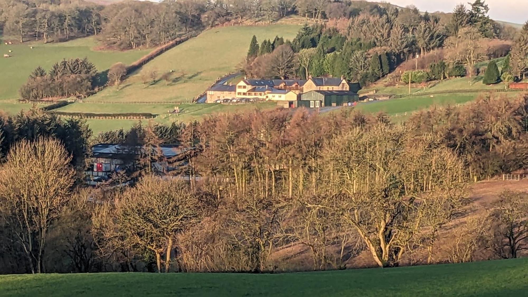 Vale Farm Cottages 布雷肯 外观 照片